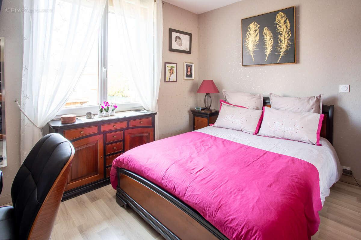 Autre à SAINT-ALBAN-LEYSSE