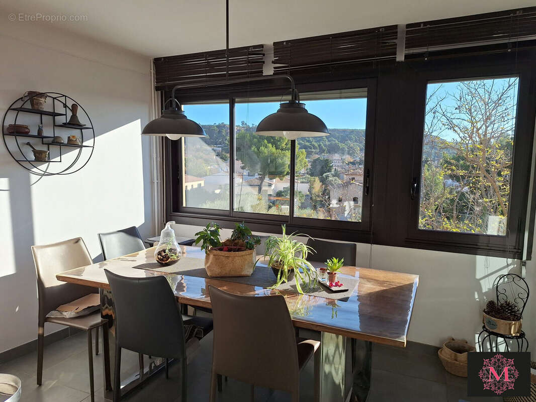 Appartement à VITROLLES