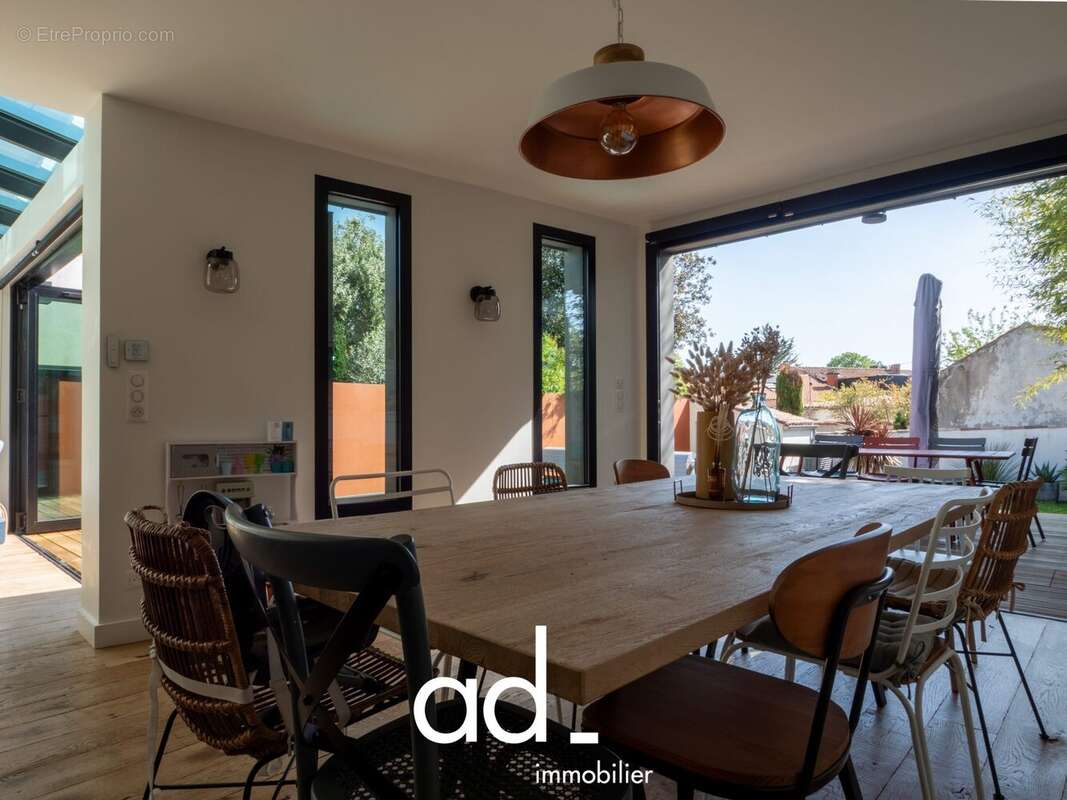 Maison 147 m² à La Rochelle  - photo 6