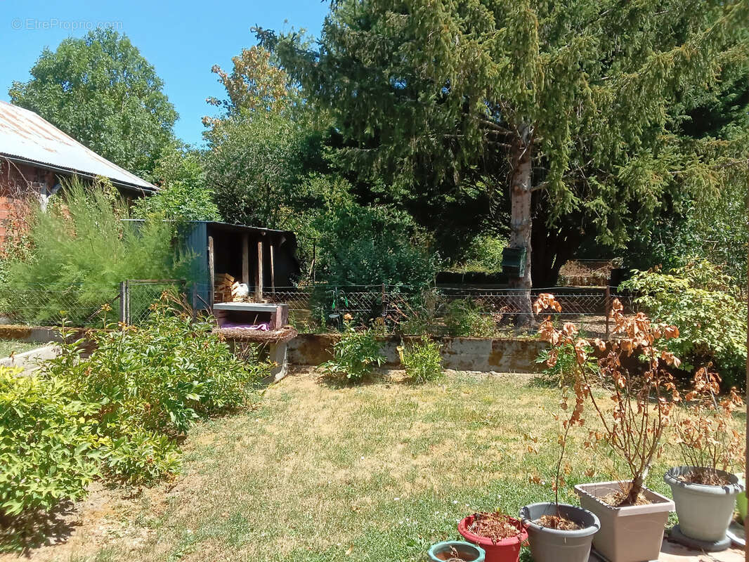 Maison à NERONDES