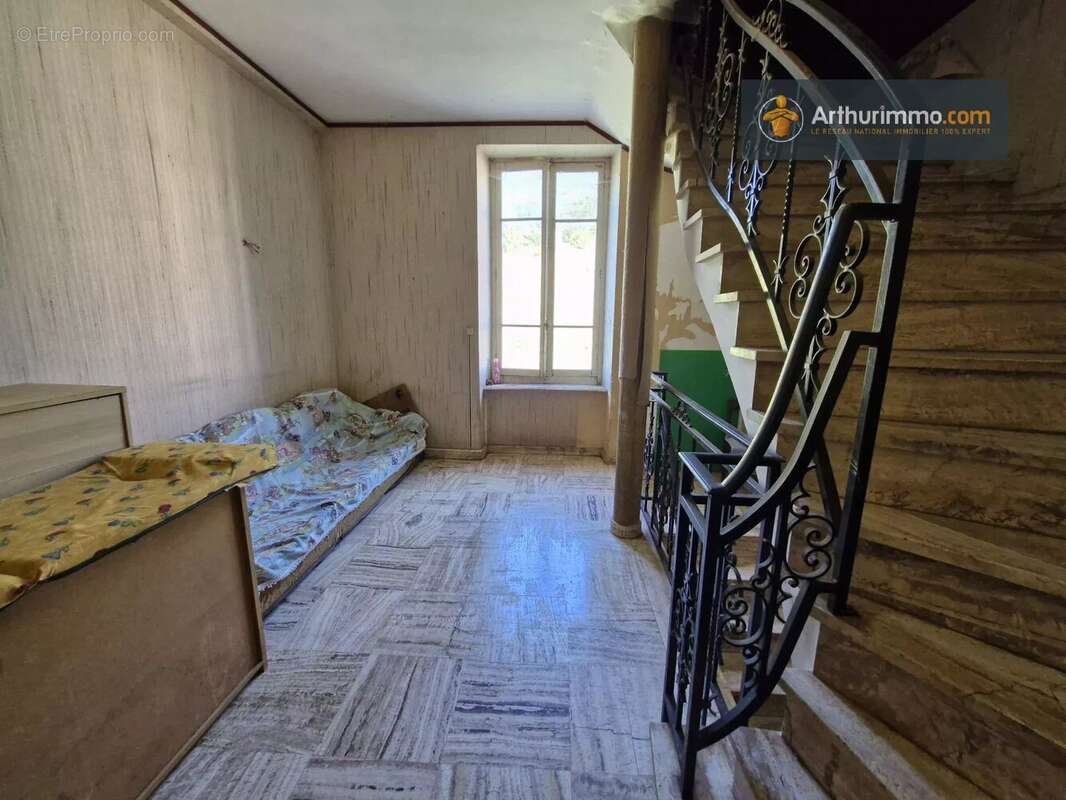 Maison à LA BASTIDE-SUR-L&#039;HERS