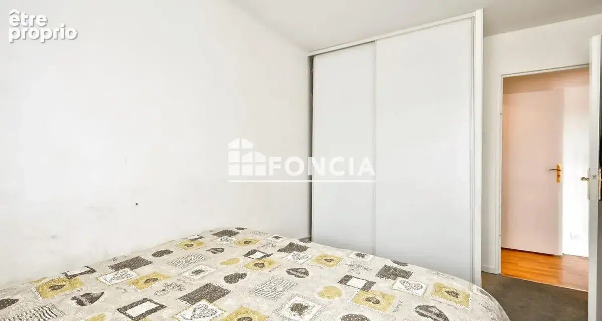 À VENDRE – Appartement 3 pièces en plein centre de Pontoise, au pied de la gare - photo 8