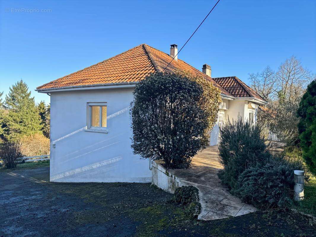 Maison à CHANCELADE