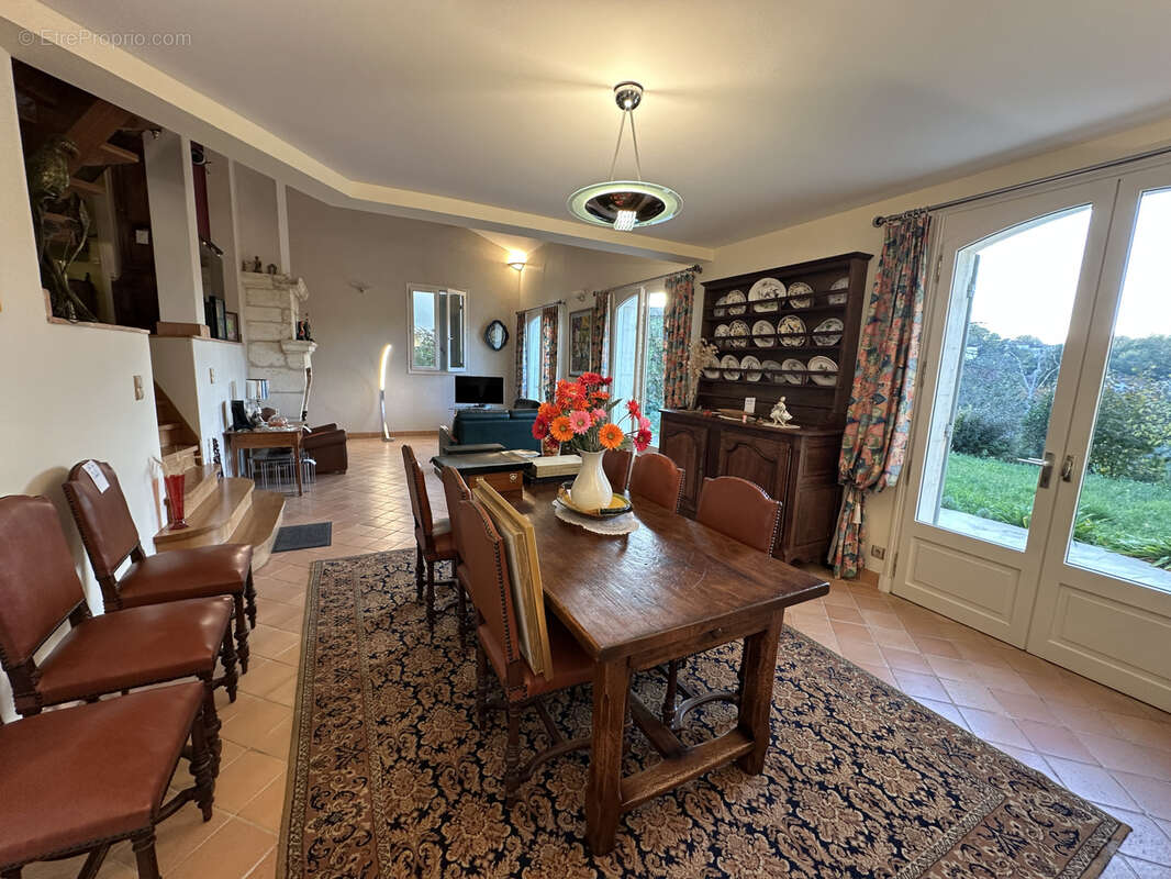 Maison à SAINT-AULAYE