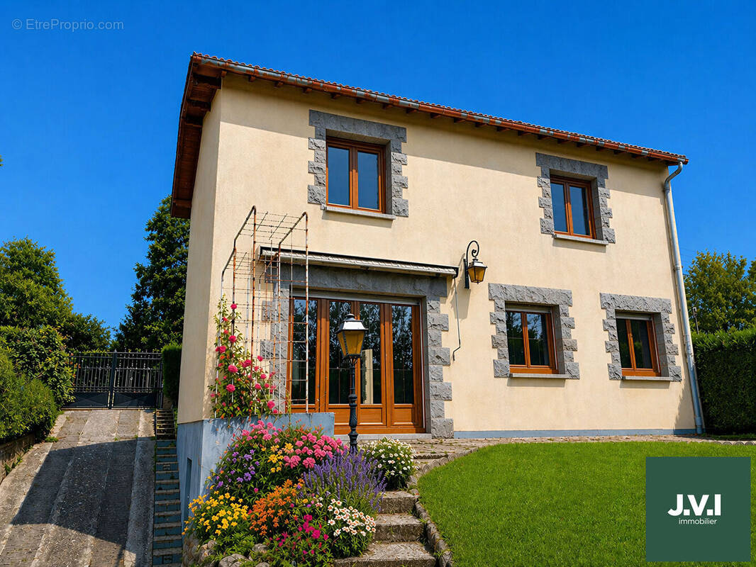Maison à MONTMORENCY