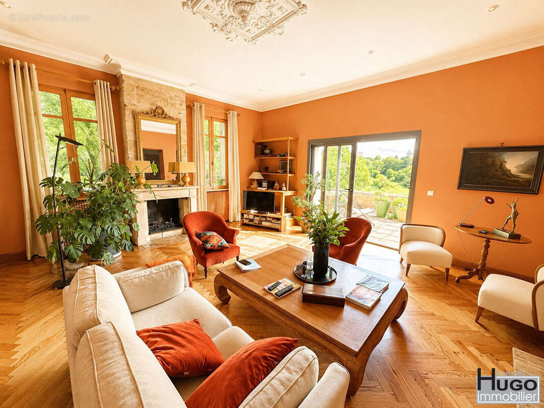 Maison à QUINSAC