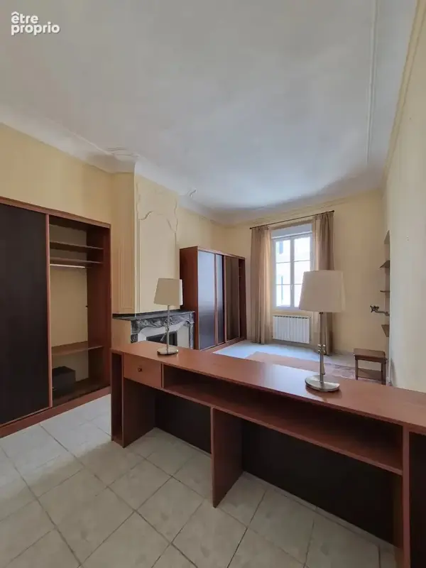 Narbonne – cœur de ville – appartement de caractère avec grand garage - photo 7