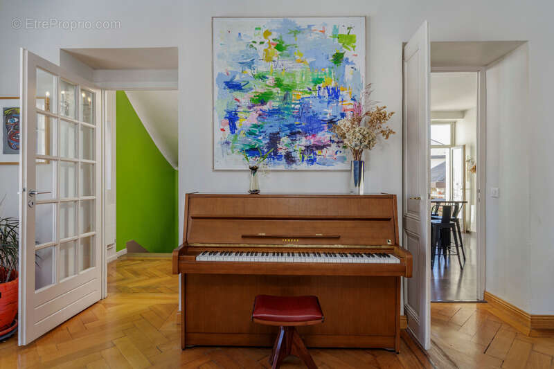 Maison à DIVONNE-LES-BAINS