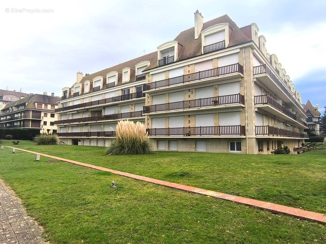 Appartement à DEAUVILLE