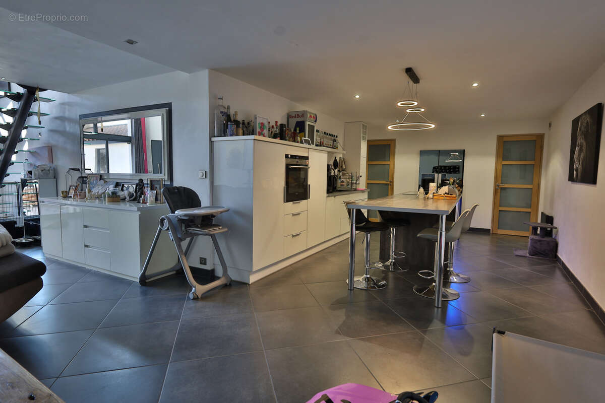 Appartement à MOIDIEU-DETOURBE