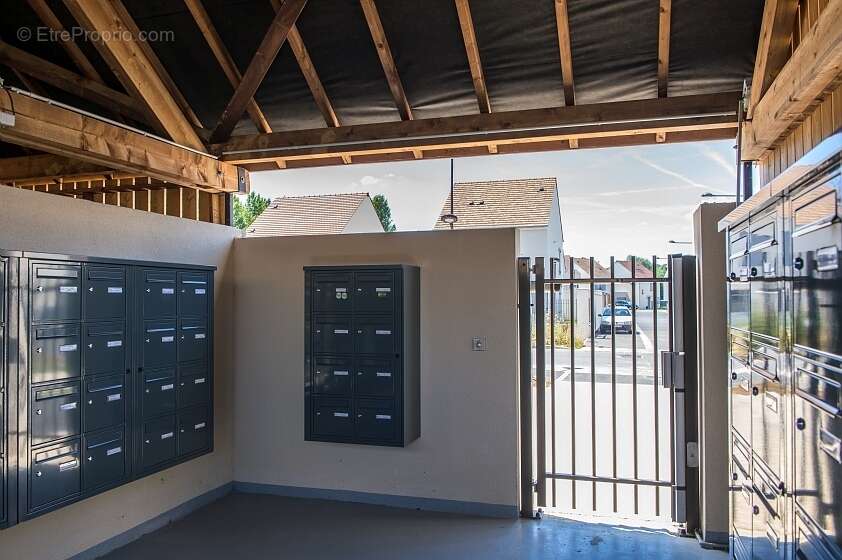 Investir dans une Maison T3 + Garage + Parking  Résidence Seniors Senioriales Nandy - photo 3