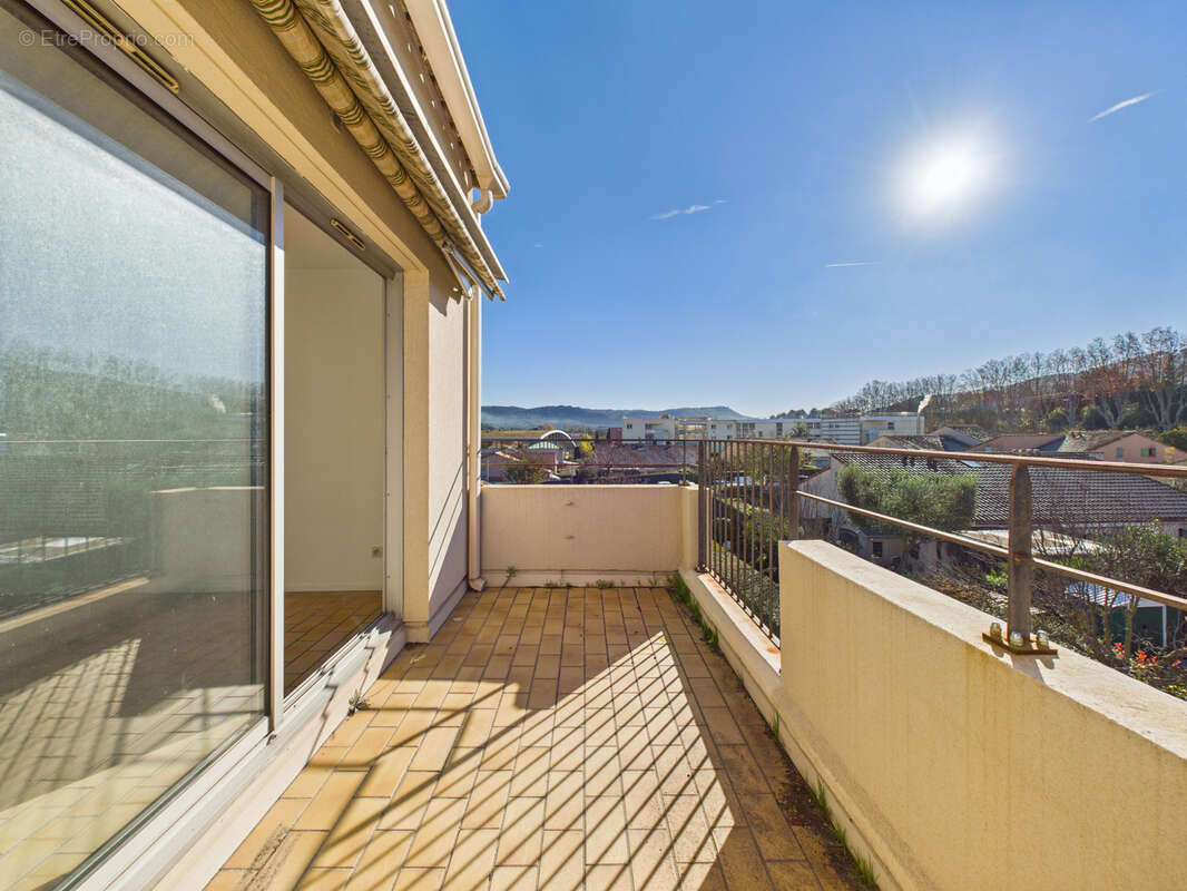 Appartement à LE BEAUSSET