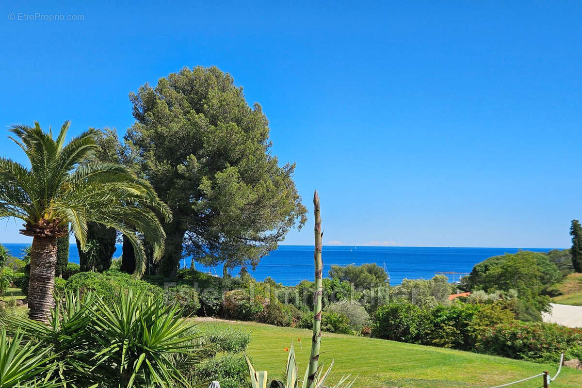 Appartement à SAINT-RAPHAEL