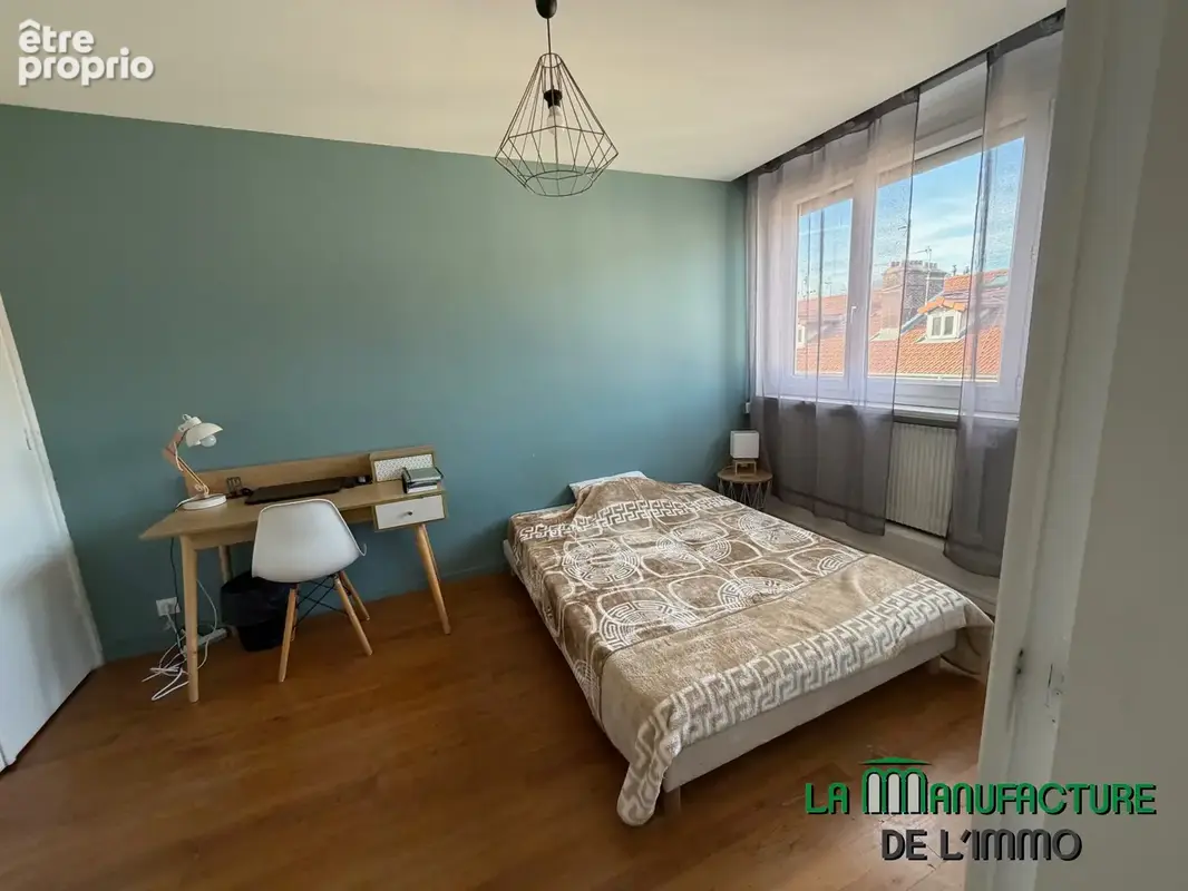 Appartement t4- 89,52m2 - cave - rue marengo - saint-etienne. - photo 6