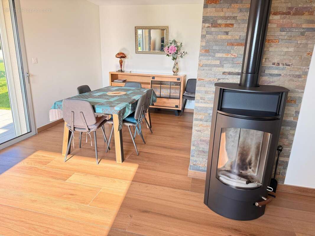 Photo 8 - Maison à VORAY-SUR-L&#039;OGNON