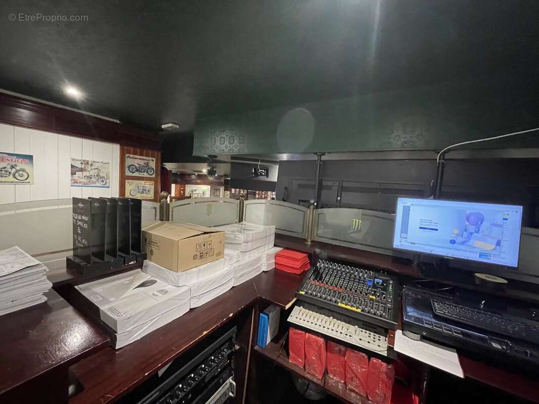 Commerce à SOISSONS