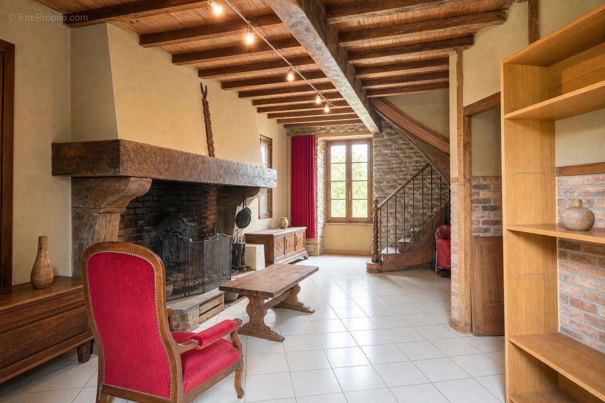 Maison à OZON