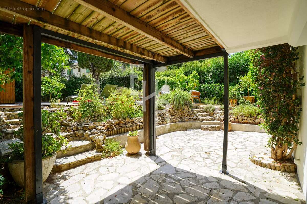 Maison à CANNES