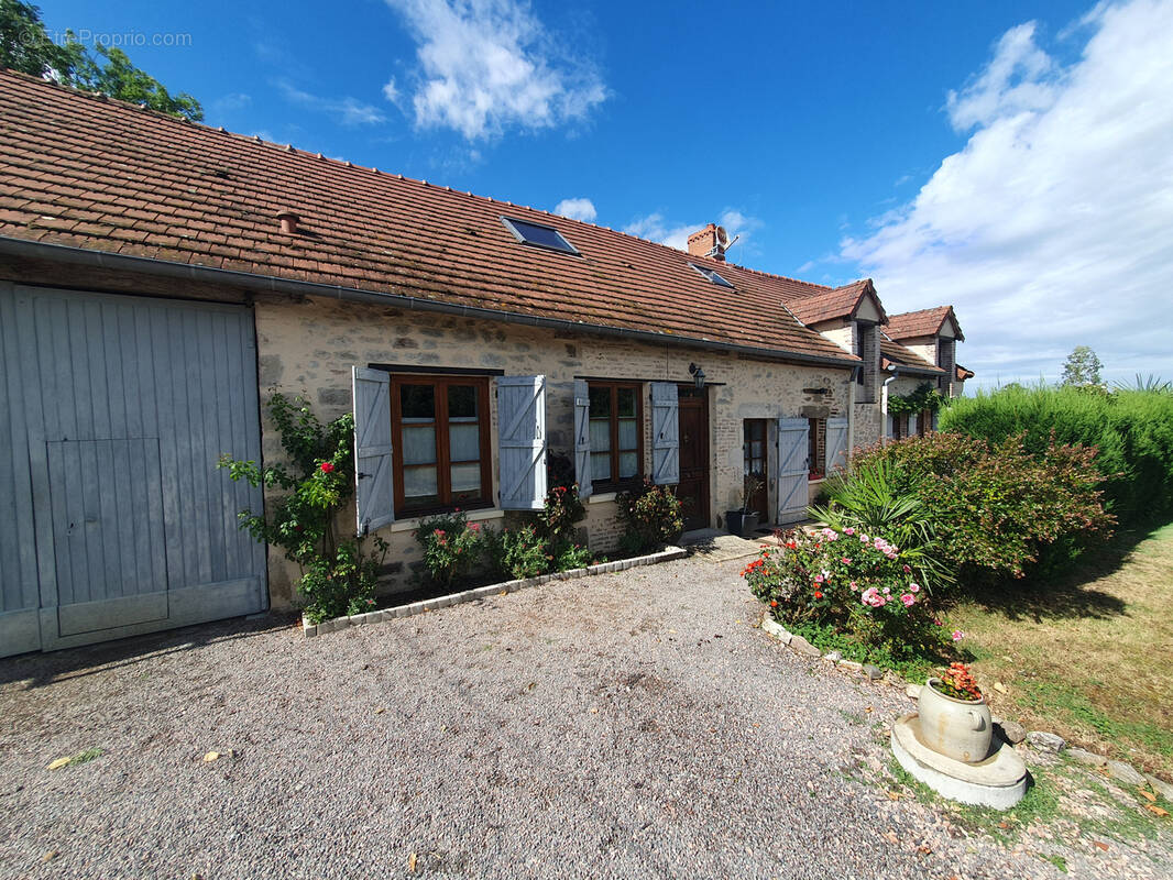 Maison à SAINT-POURCAIN-SUR-SIOULE