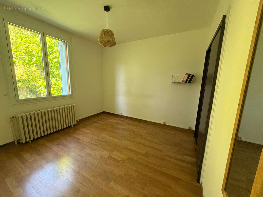 A vendre - maison sur sous sol - 5 pieces - checy - photo 6