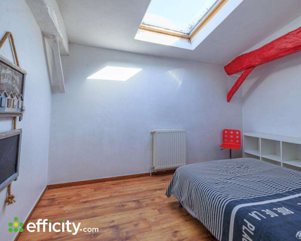 Maison 190 m² à Camps-Sur-L'isle  - photo 13