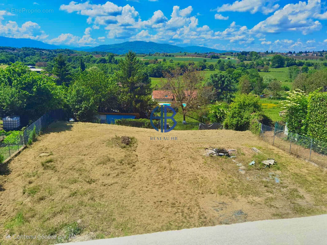 Terrain à LA MURETTE