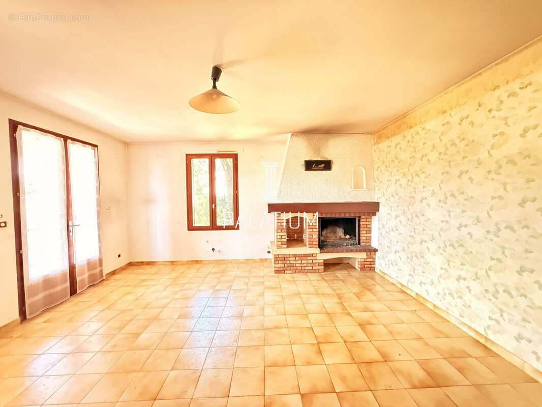 Maison 80 m² à Sisteron  - photo 6