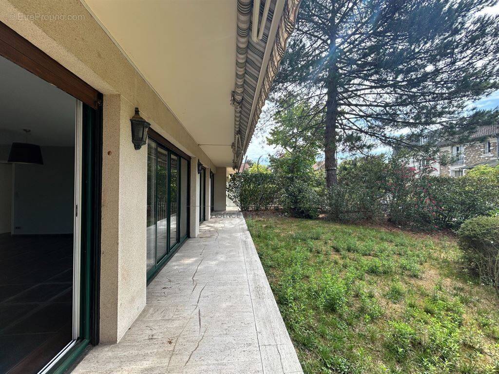 Appartement à LE VESINET