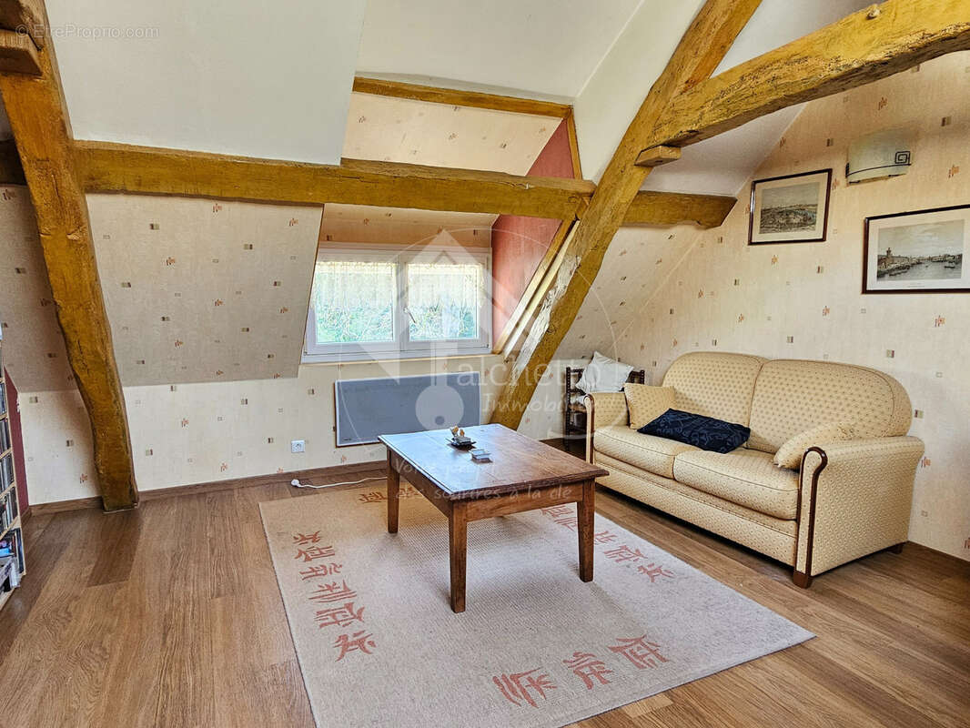Maison à TREZELLES