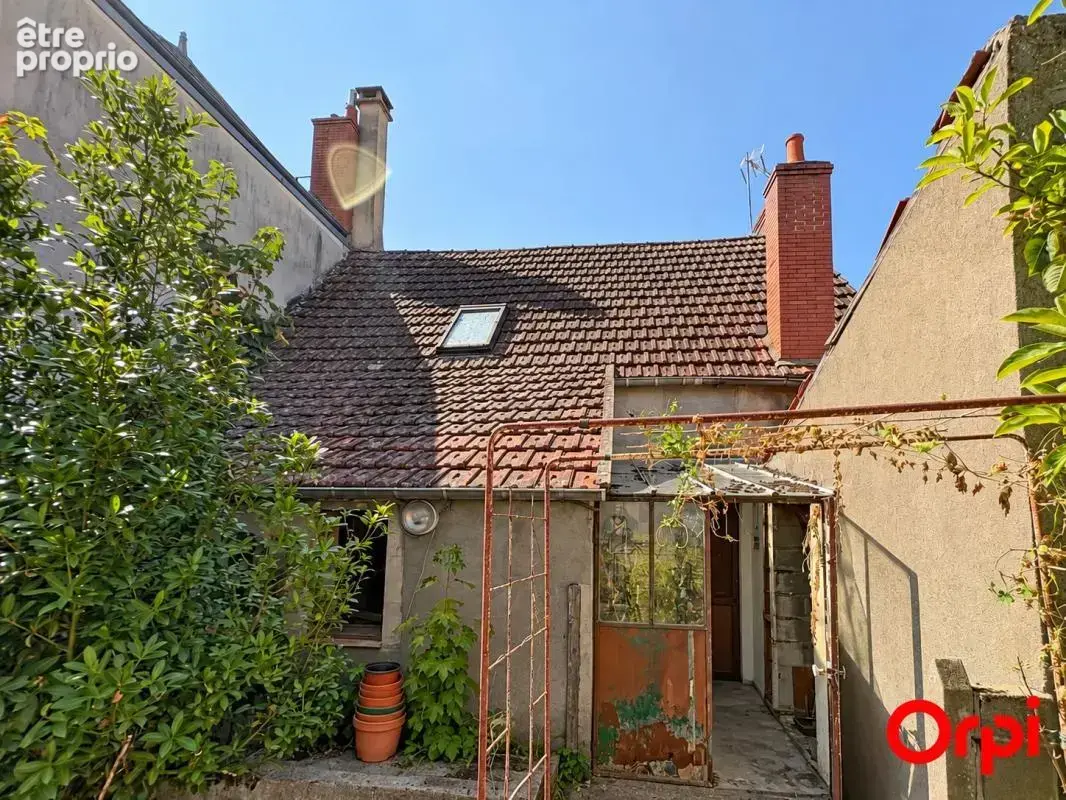 Maison de ville à rénover - photo 11