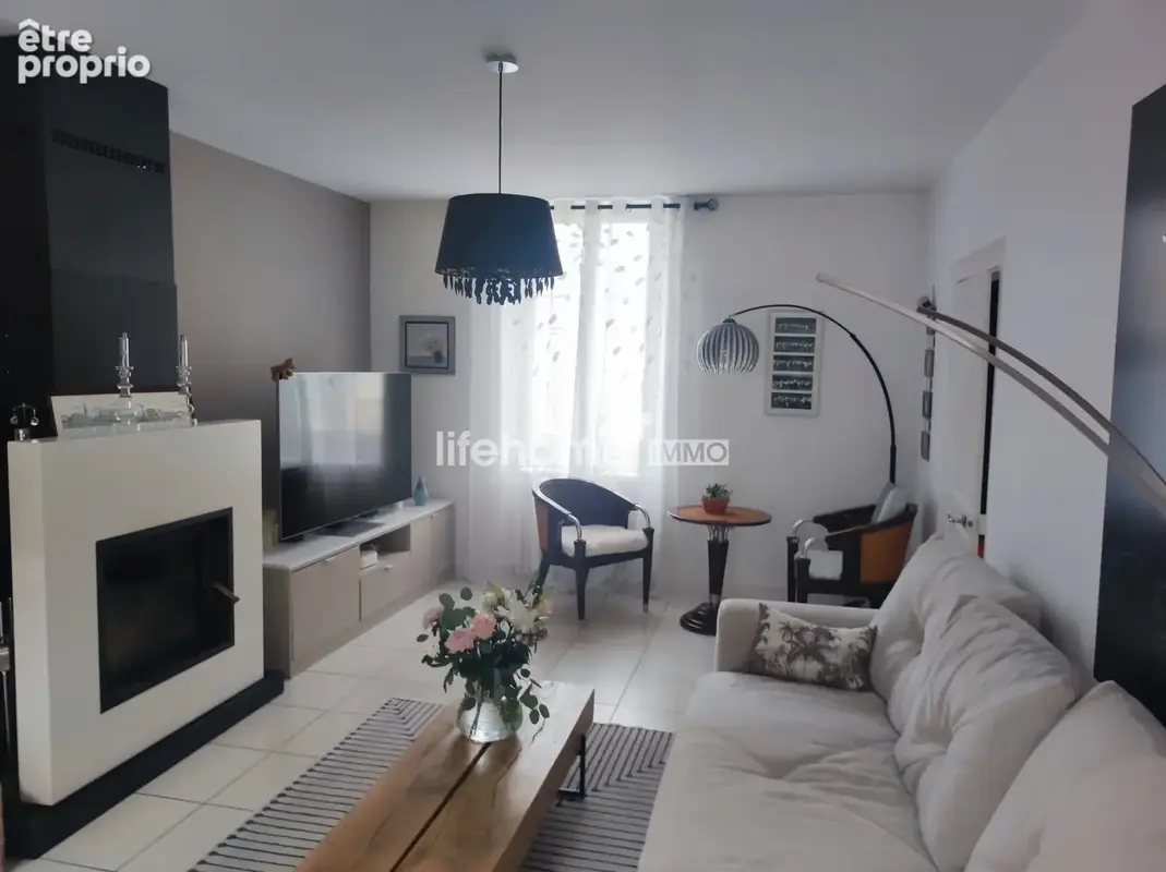 Maison 6 pièces 189 m² à vendre à Deols (36130) - photo 1