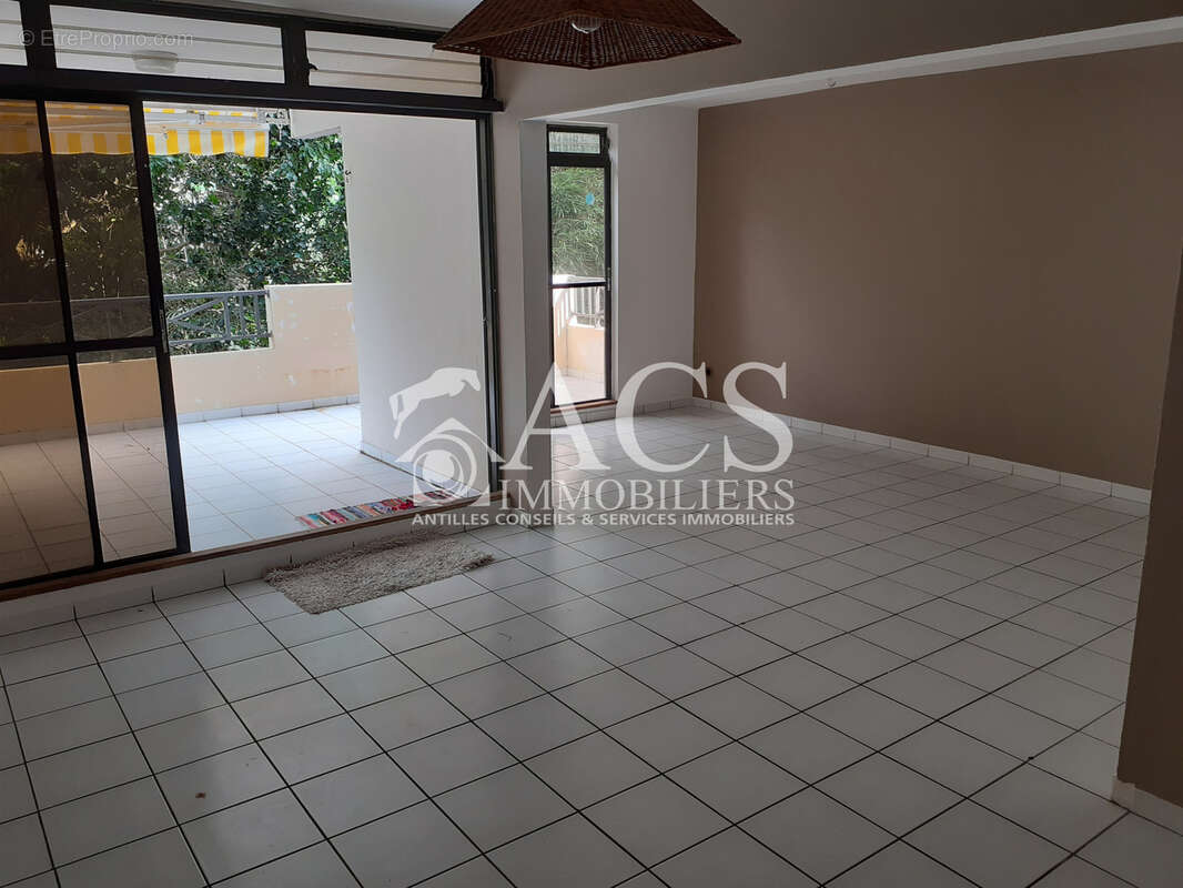 Appartement à FORT-DE-FRANCE