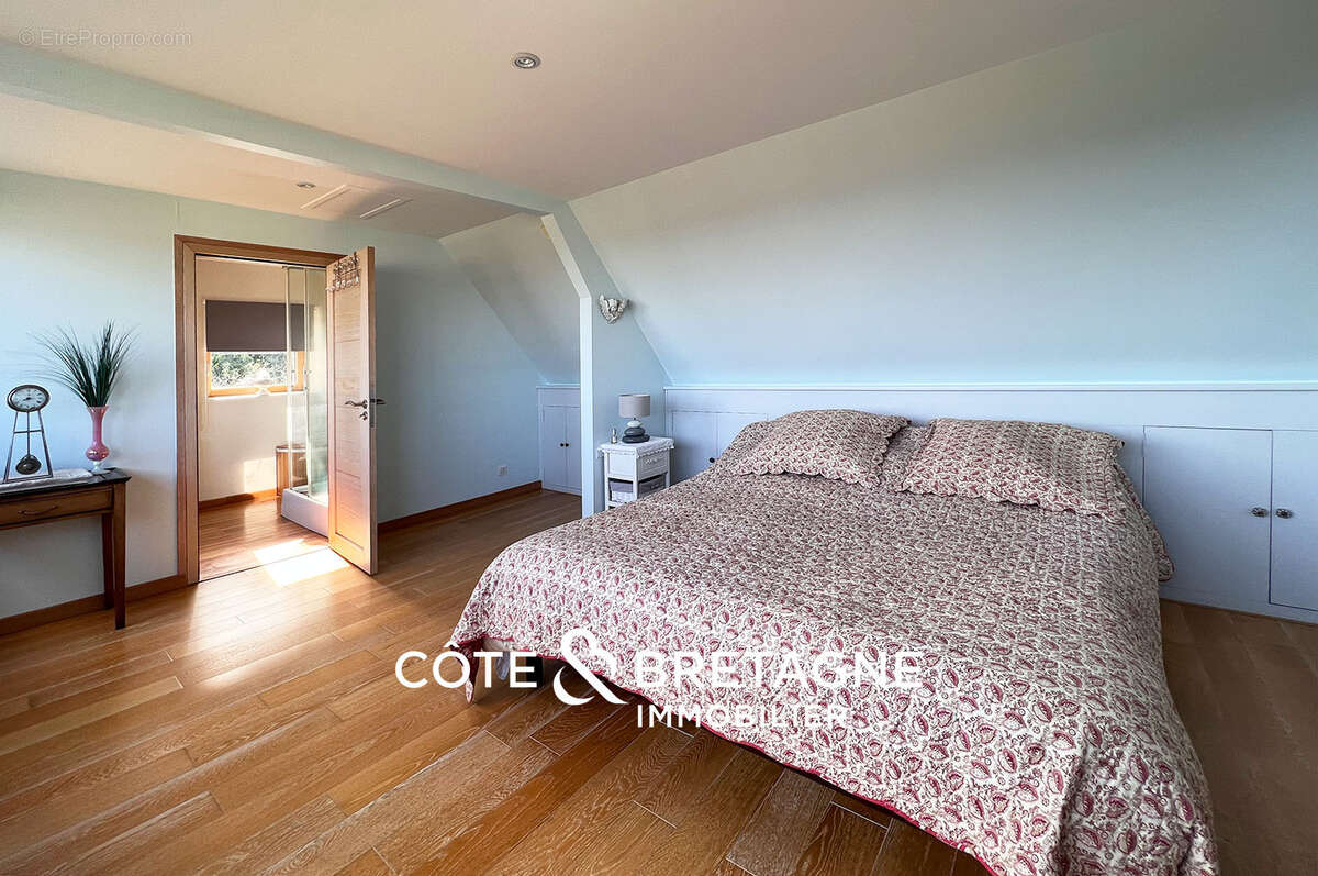 Maison à ETABLES-SUR-MER