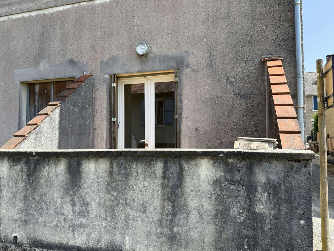 Appartement à ARNAC-POMPADOUR