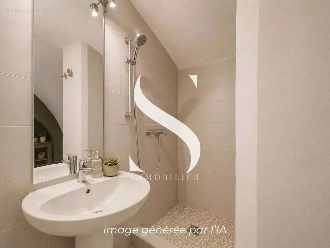 Immeuble de rapport à vendre Vallauris 4 Appartements - photo 3