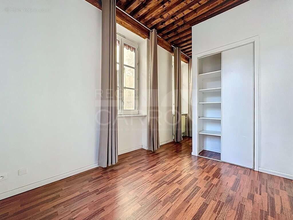 Appartement à LYON-1E