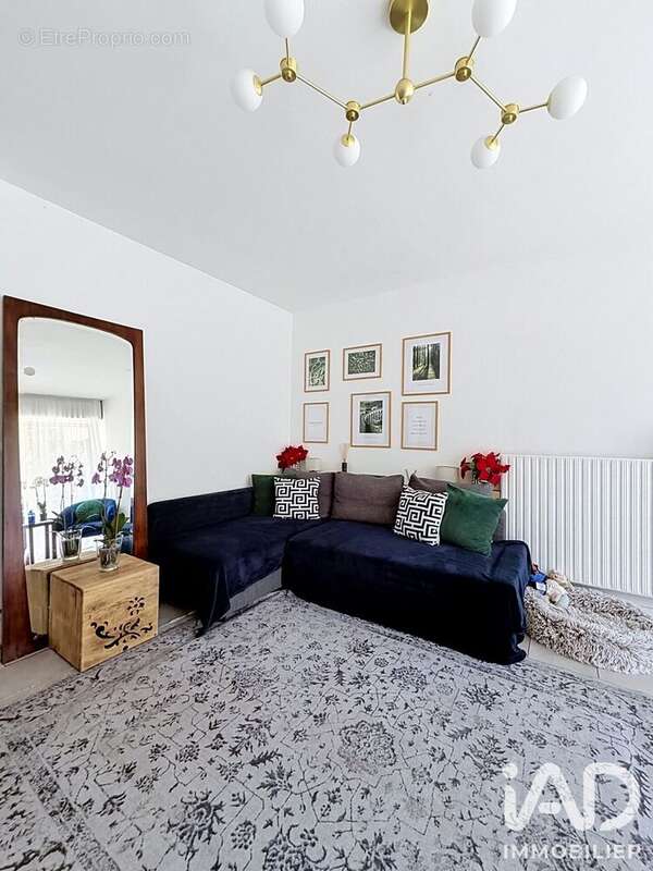Commerce 67 m² à Limeil-Brevannes  - photo 2