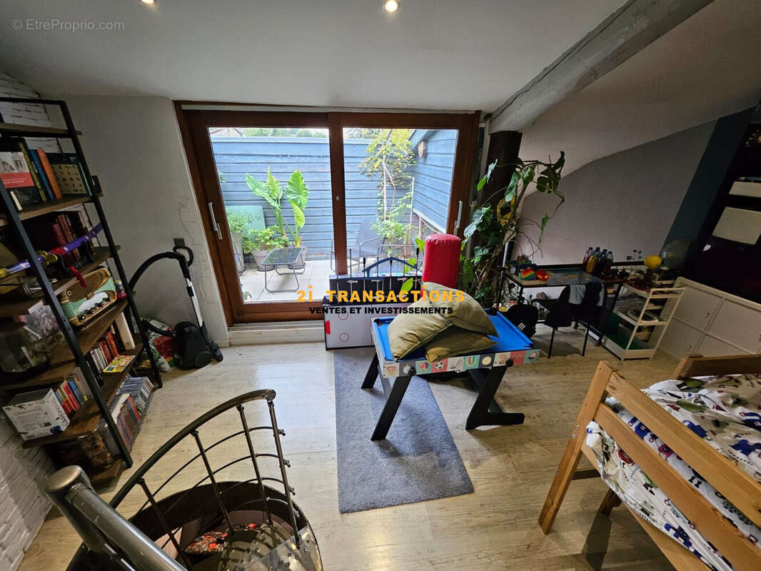 Appartement à SAINT-ETIENNE