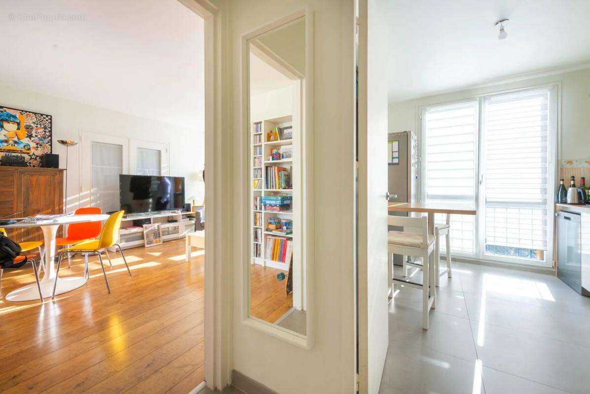 Appartement à CHAVILLE