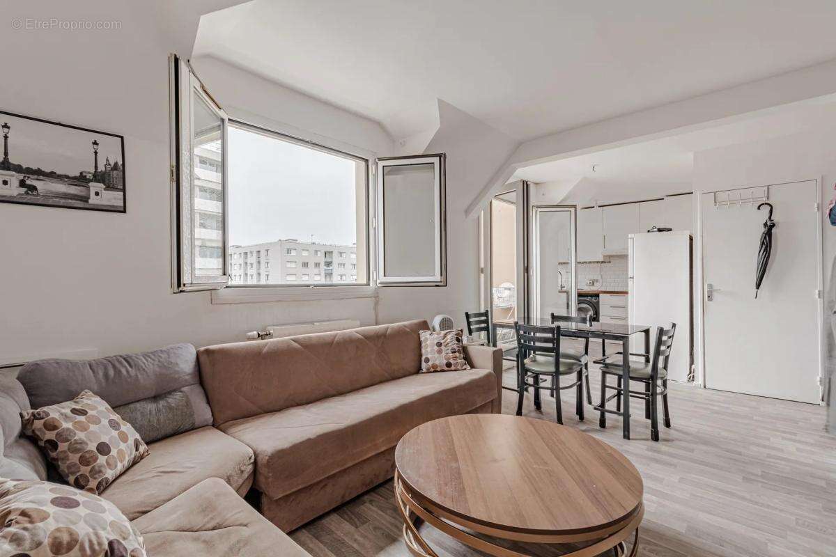 Appartement à DAMMARIE-LES-LYS