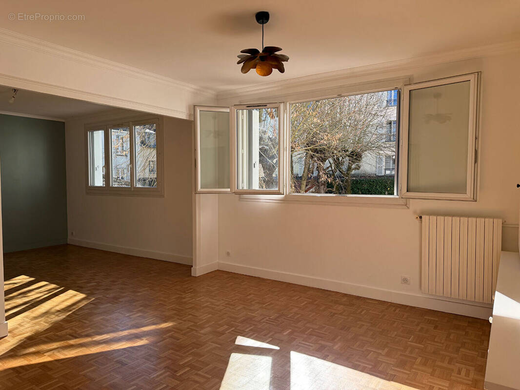 Appartement à VERSAILLES