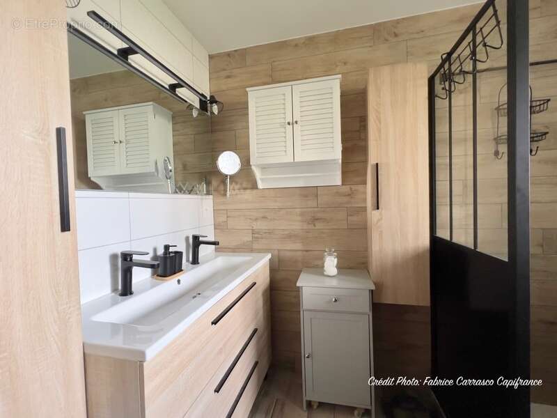 Maison à VARENNES-SUR-ALLIER