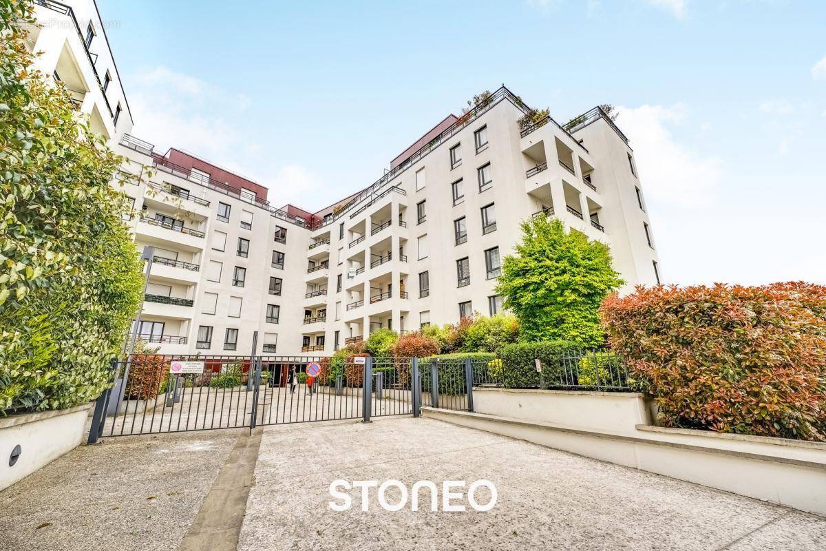 Appartement à ISSY-LES-MOULINEAUX