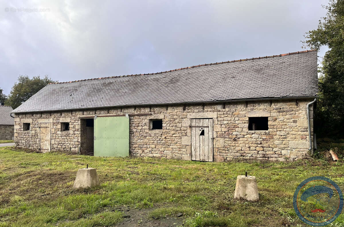Maison à LOCRONAN