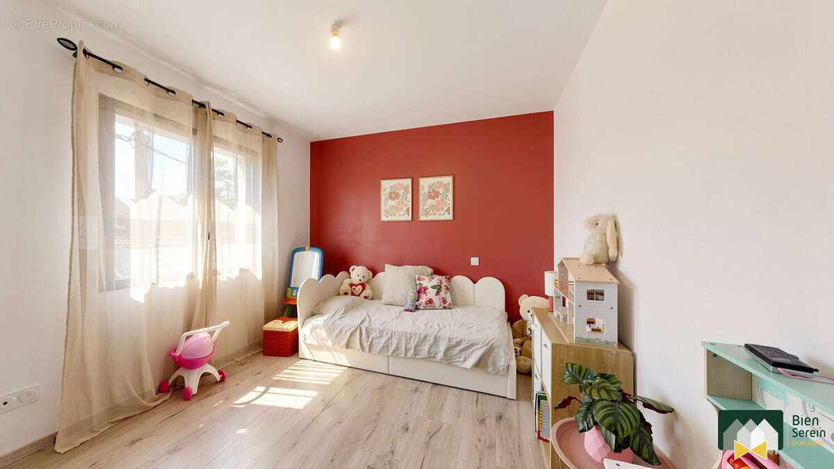 Maison 145 m² à Chartres  - photo 6