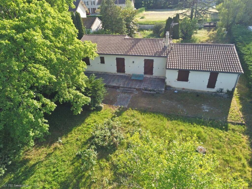 Maison à VERTEUIL-SUR-CHARENTE