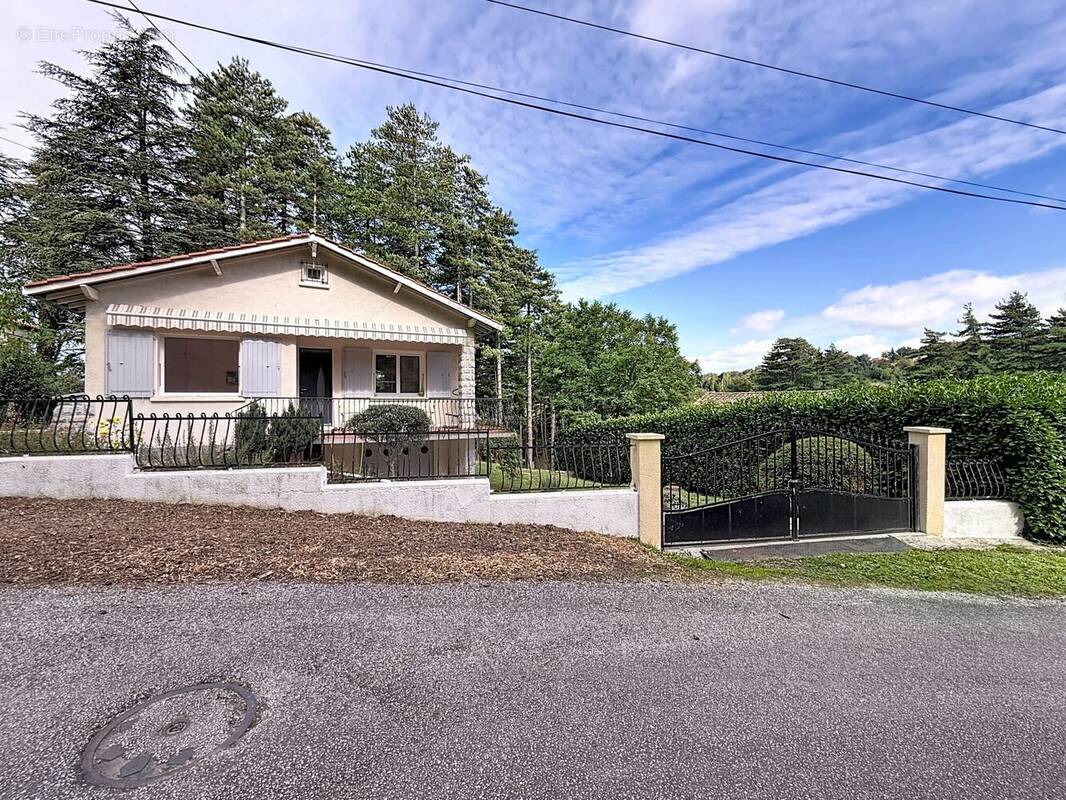 Maison à LES BRUNELS