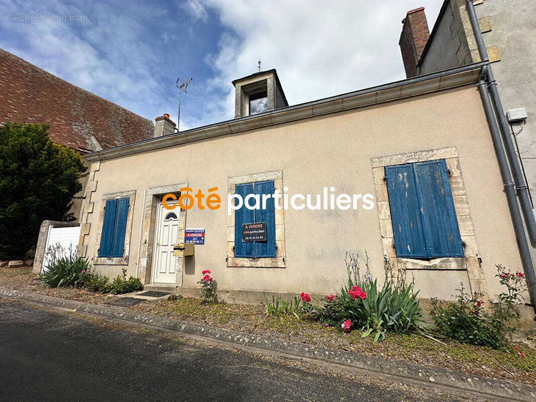 Maison à SAINT-VITTE