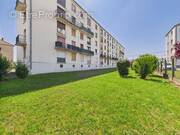 Appartement à LA CHAPELLE-SAINT-LUC