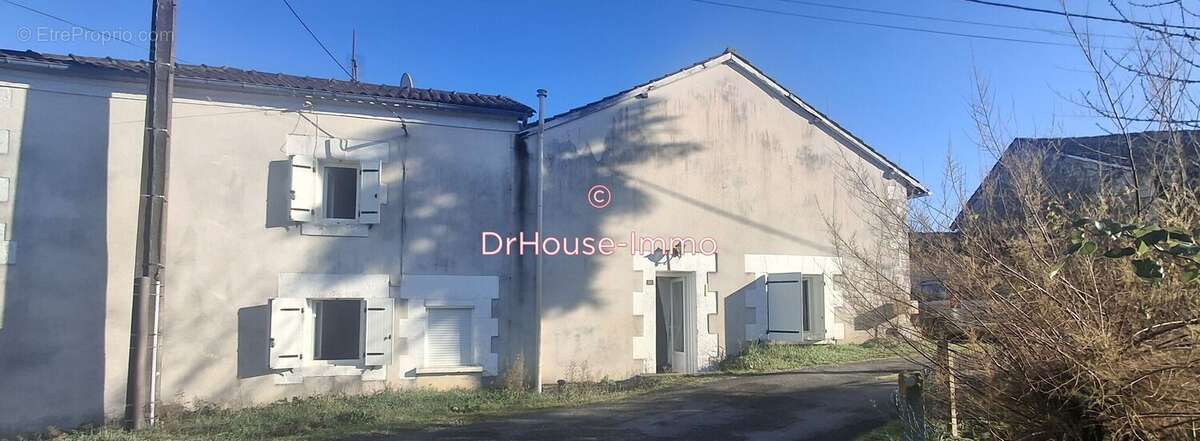 Maison à QUINSAC